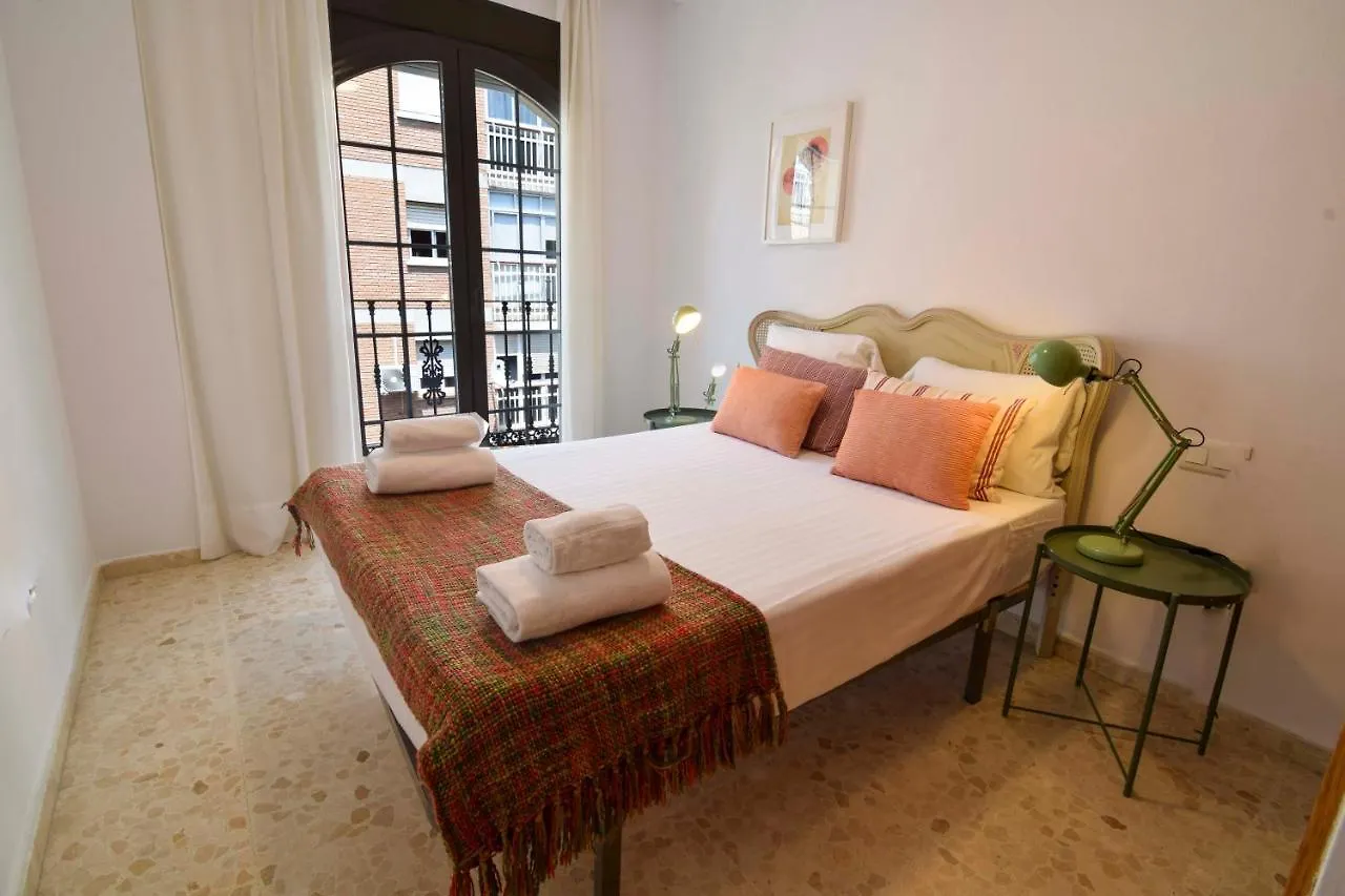 Letmalaga Popolo & Parking Apartment